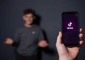 TikTok không có mục Live